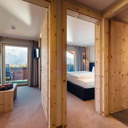 Hotel Tirol 4sterne Superior Fiss