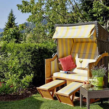Hotel Tirol 4*
