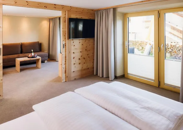 ホテル Tirol 4sterne Superior フィス