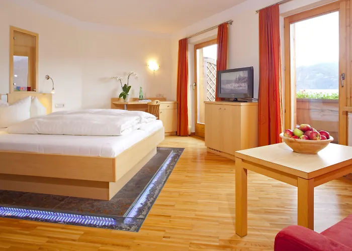 Tirol 4sterne Superior ホテル 4*