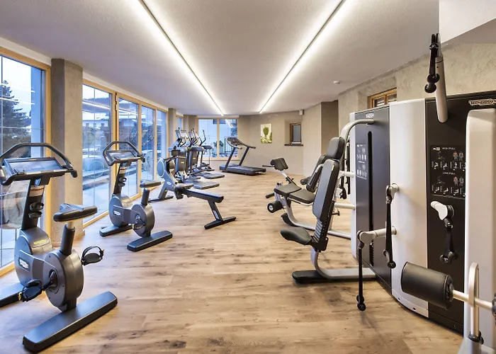 Tirol 4sterne Superior 4* フィス