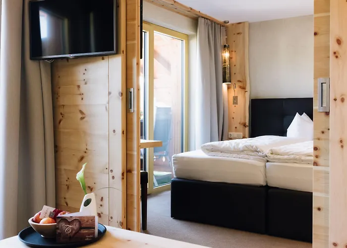 ホテル Tirol 4sterne Superior 4*